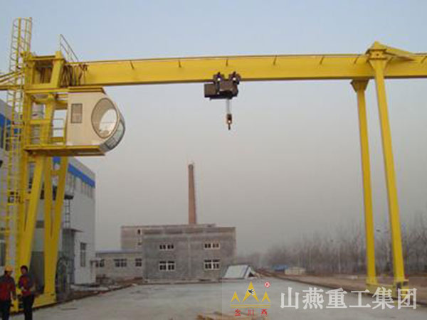 龍門(mén)起重機(jī)有哪些類(lèi)型？主要用途和特征是什么？